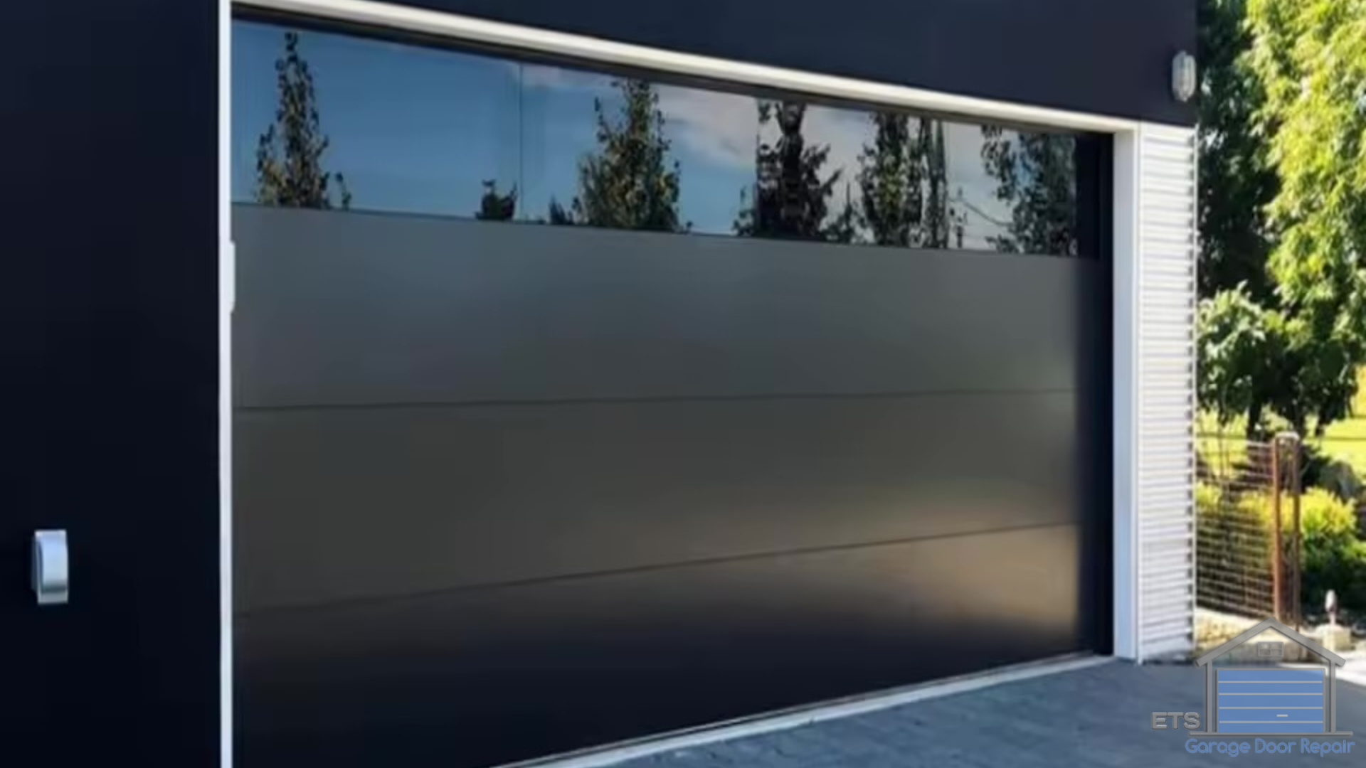 Glass Garage Doors: Modern Style for Pacific Northwest Homes