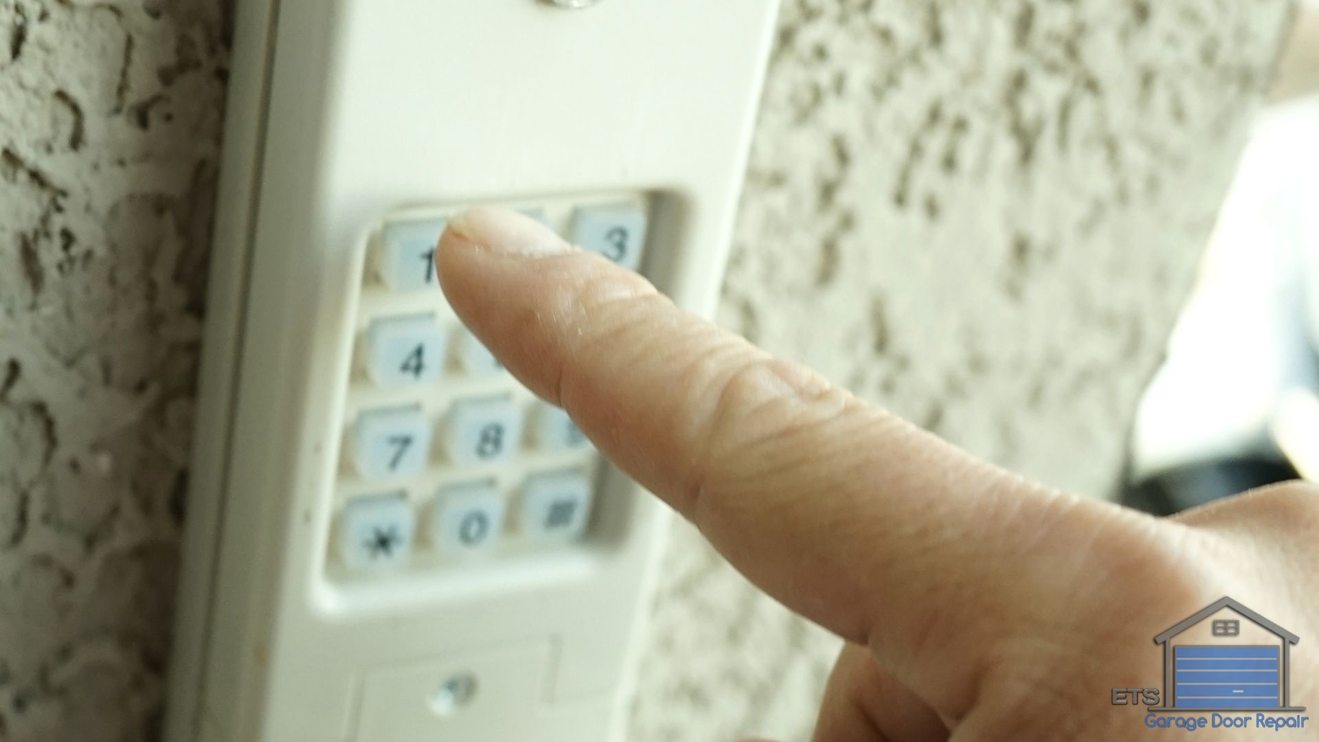 Troubleshooting Common Integration Issues - Integrating Your Garage Door with Your Smart Home System