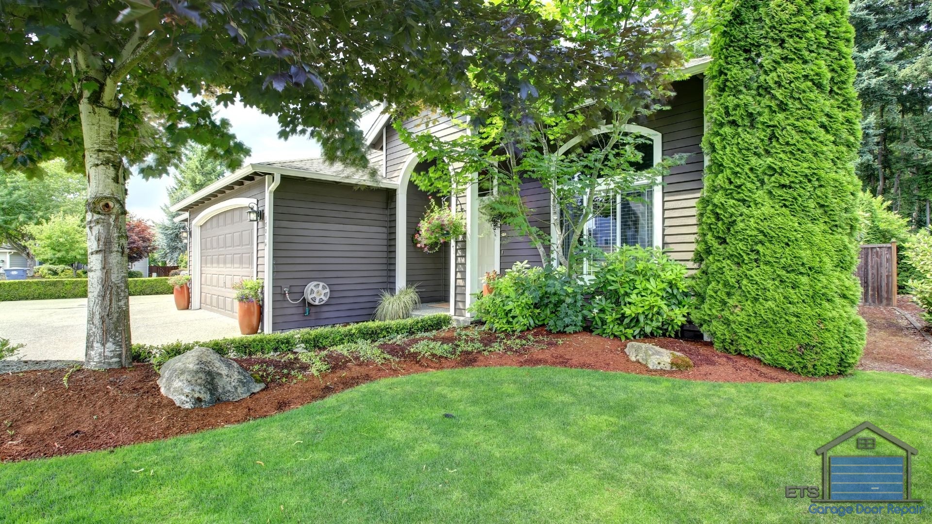 When Does Insulation Matter Most? - Insulated Garage Doors: Are They Worth It in Oregon?